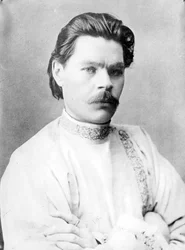 Maxim Gorki, 1910